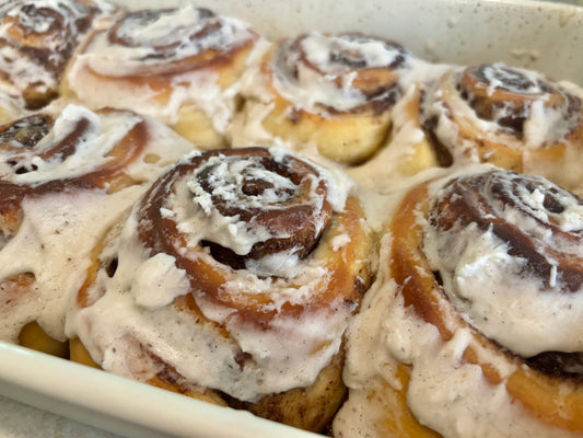 Fort Ben Farmers Market Cinnamon Rolls